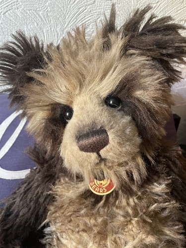Charlie bears george - bears, with